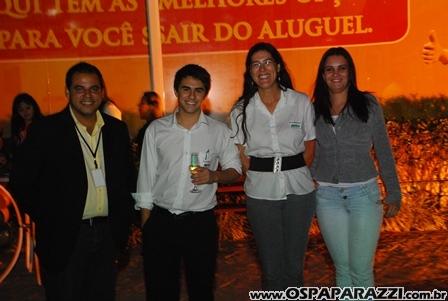 Mariana Felício e Daniel Saullo participam de lançamento