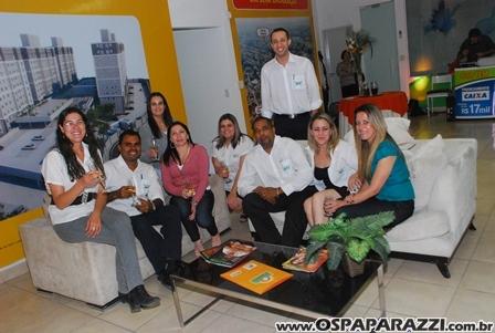 Mariana Felício e Daniel Saullo participam de lançamento