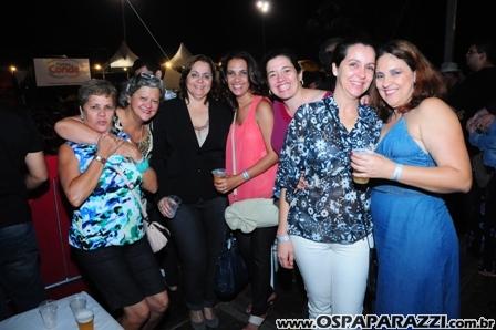 Paula Fernandes faz show em São José dos Campos