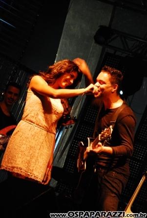 Paula Fernandes faz show em São José dos Campos