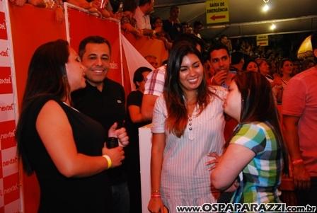 Paula Fernandes faz show em São José dos Campos