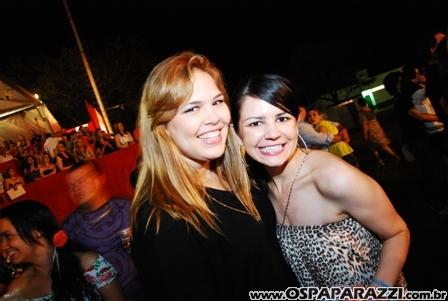 Paula Fernandes faz show em São José dos Campos