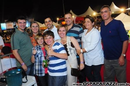 Paula Fernandes faz show em São José dos Campos