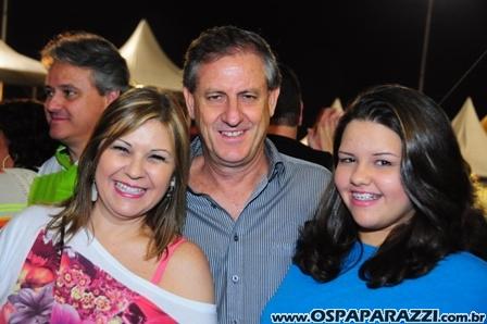 Paula Fernandes faz show em São José dos Campos