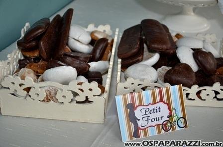 Ateliê faz festa tripla na Chácara Morada do Sol