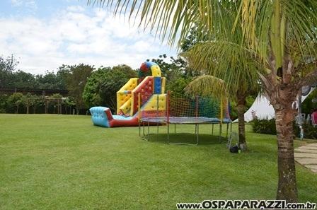 Ateliê faz festa tripla na Chácara Morada do Sol