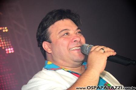 Havaí é tema do aniversário de Willian Roggles