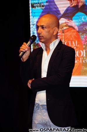 Cia Paulista de Moda lança livro no Teatro Colinas
