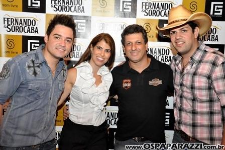Fernando e Sorocaba fazem show na Estância Nativa Sertaneja
