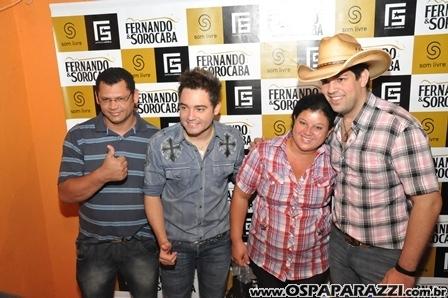 Fernando e Sorocaba fazem show na Estância Nativa Sertaneja