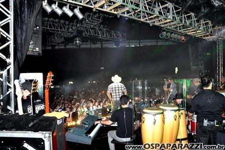 Fernando e Sorocaba fazem show na Estância Nativa Sertaneja