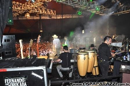 Fernando e Sorocaba fazem show na Estância Nativa Sertaneja