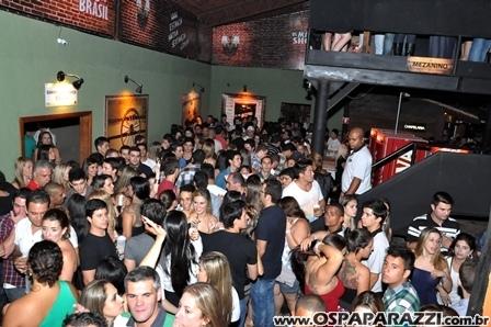 Fernando e Sorocaba fazem show na Estância Nativa Sertaneja