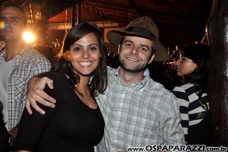 Fernando e Sorocaba fazem show na Estância Nativa Sertaneja