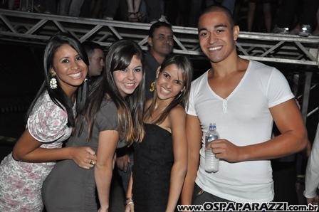 Fernando e Sorocaba fazem show na Estância Nativa Sertaneja