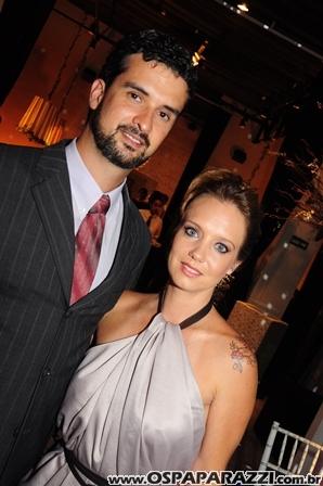 Ana Paula e Ricardo fazem linda festa de casamento