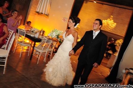 Ana Paula e Ricardo fazem linda festa de casamento