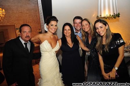 Ana Paula e Ricardo fazem linda festa de casamento