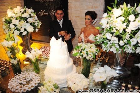 Ana Paula e Ricardo fazem linda festa de casamento