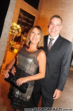 Ana Paula e Ricardo fazem linda festa de casamento