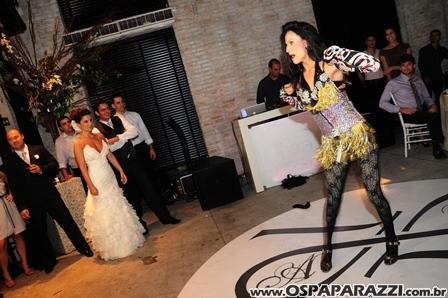 Ana Paula e Ricardo fazem linda festa de casamento