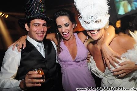 Ana Paula e Ricardo fazem linda festa de casamento