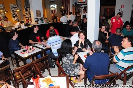 O Funil Bar comemora aniversário com festa