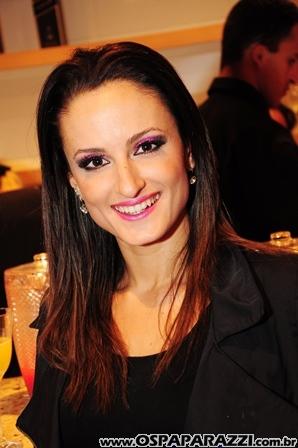 Ana Furtado apresenta os 15 anos do Shopping Colinas