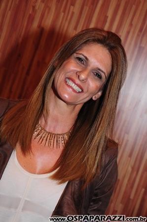 Ana Furtado apresenta os 15 anos do Shopping Colinas