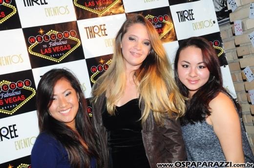 Véspera de feriado com Vegas Party no La Musik