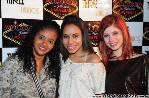 Véspera de feriado com Vegas Party no La Musik