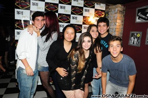 Véspera de feriado com Vegas Party no La Musik