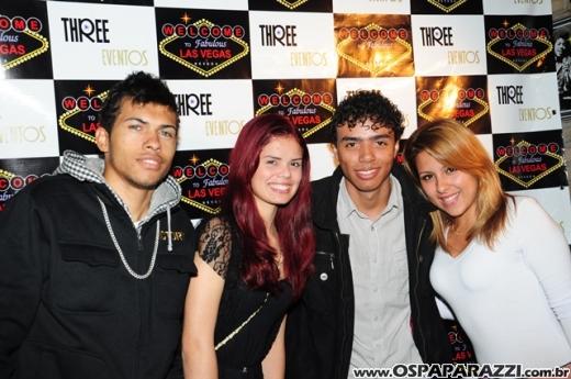 Véspera de feriado com Vegas Party no La Musik