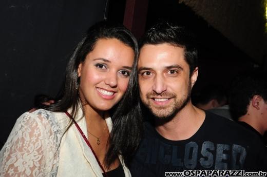 Véspera de feriado com Vegas Party no La Musik