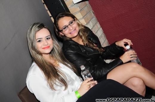 Véspera de feriado com Vegas Party no La Musik