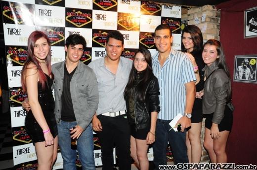 Véspera de feriado com Vegas Party no La Musik