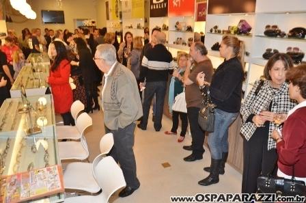 Ótica faz badalado coquetel de inauguração no Vila Ema