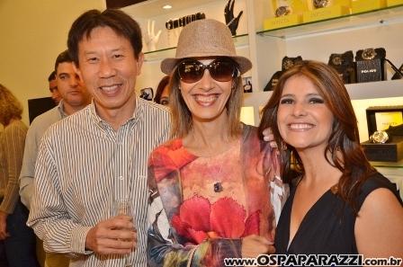 Ótica faz badalado coquetel de inauguração no Vila Ema
