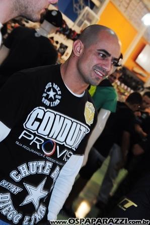 Gamaia inaugura seu próprio octógono de MMA