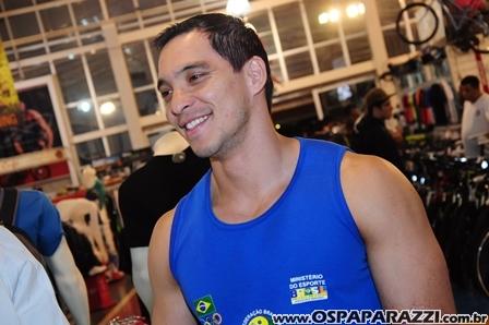 Gamaia inaugura seu próprio octógono de MMA