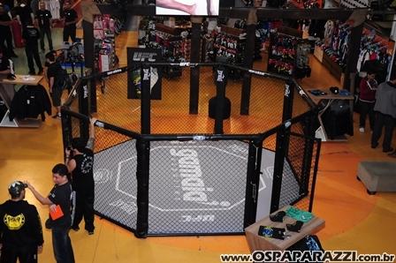 Gamaia inaugura seu próprio octógono de MMA