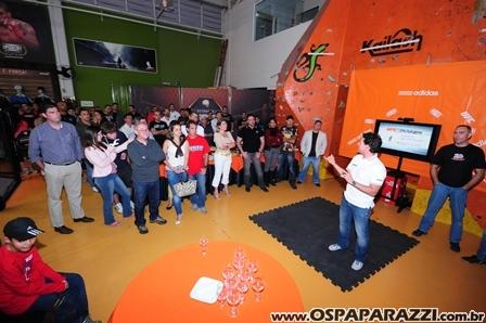 Gamaia inaugura seu próprio octógono de MMA