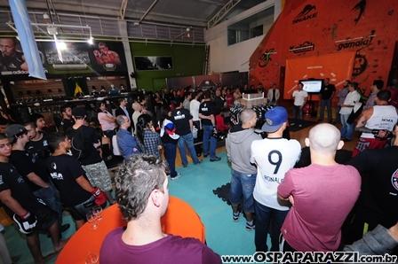 Gamaia inaugura seu próprio octógono de MMA