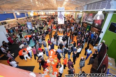 Gamaia inaugura seu próprio octógono de MMA