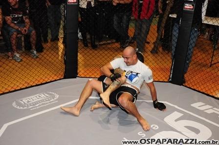 Gamaia inaugura seu próprio octógono de MMA