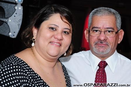 Baile Vermelho e Branco comemora os 99 anos da AESJ
