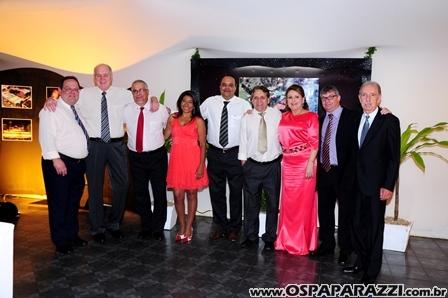 Baile Vermelho e Branco comemora os 99 anos da AESJ