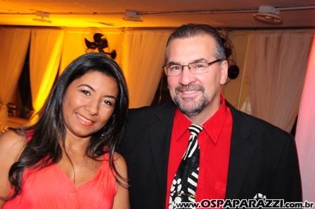 Baile Vermelho e Branco comemora os 99 anos da AESJ