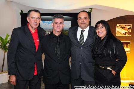 Baile Vermelho e Branco comemora os 99 anos da AESJ