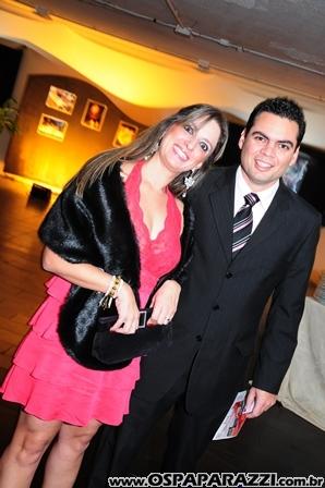 Baile Vermelho e Branco comemora os 99 anos da AESJ